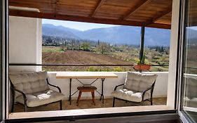 Villa Dorothy - Mountain View Retreat, Polydrosos